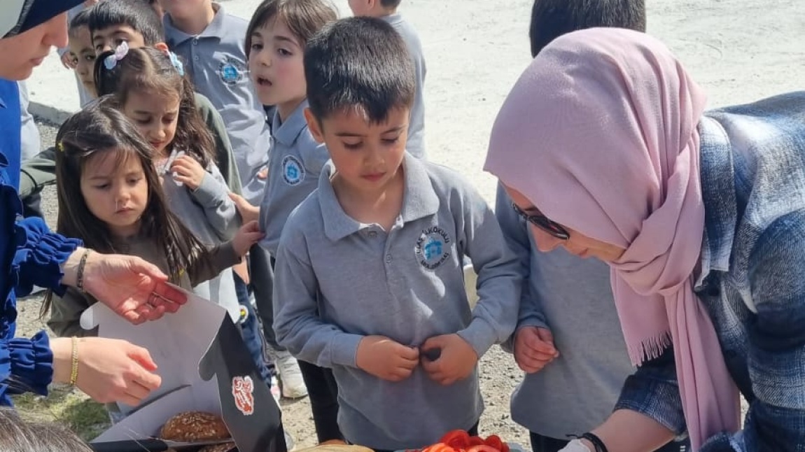 AİLEMLE EĞİTİM YOLCULUĞU PROJESİ NİSAN AYI ETKİNLİKLERİ..